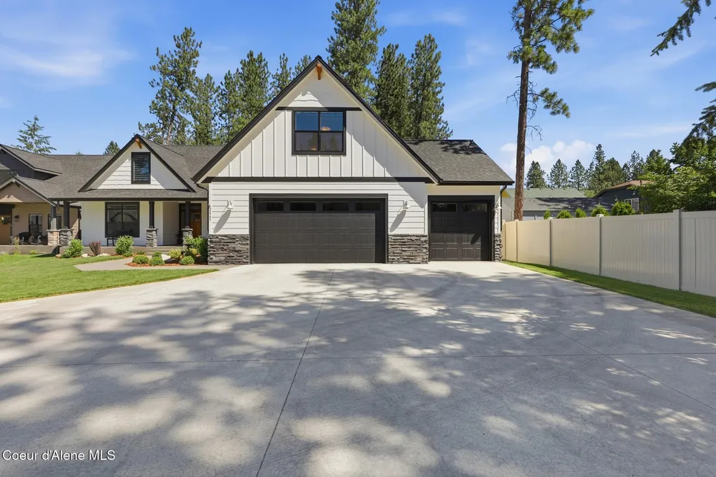 2065 E Plaza Court Post Falls ID 83854