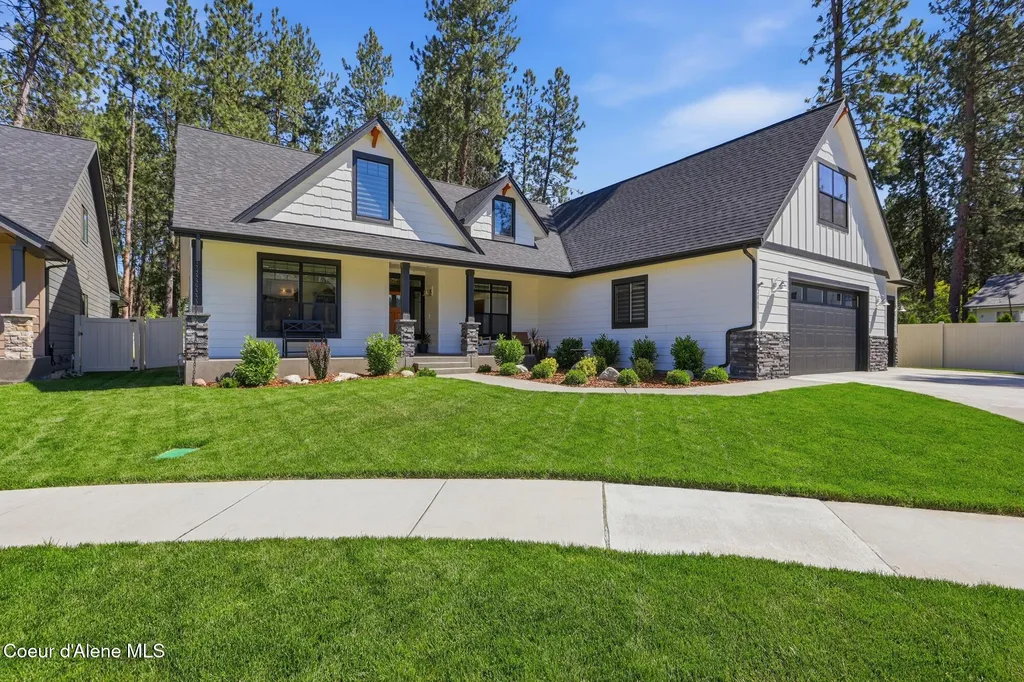 2065 E Plaza Court Post Falls ID 83854