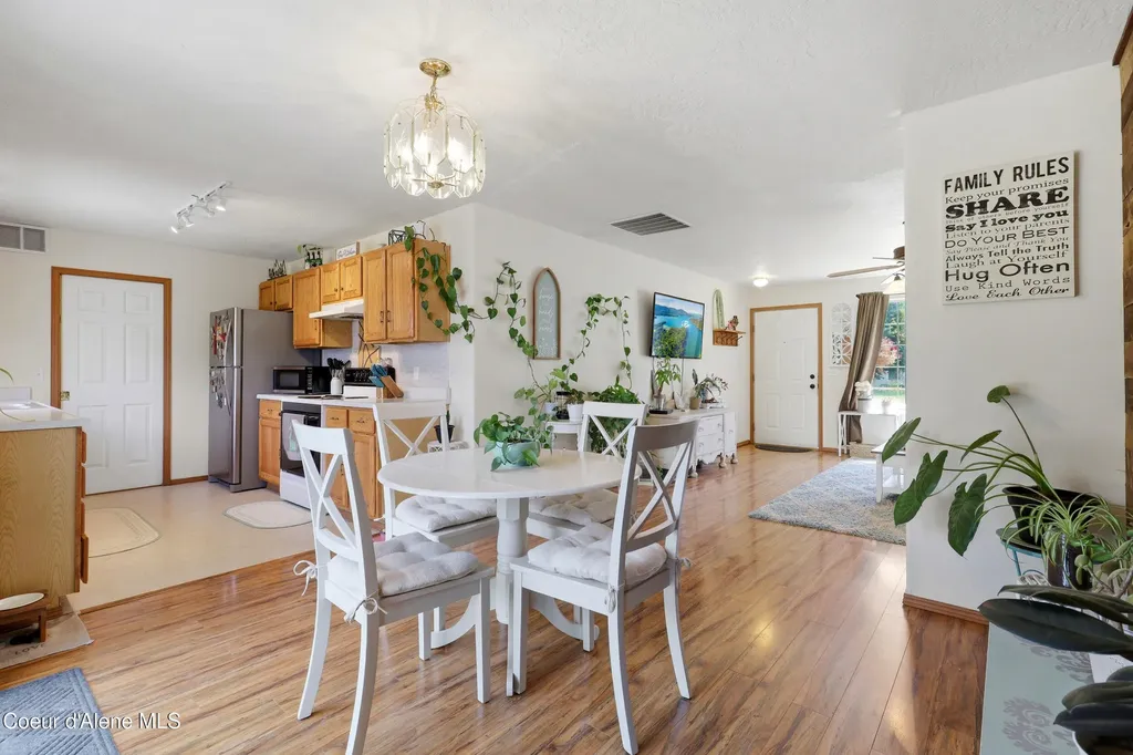 6687 W Kamloops Drive Rathdrum ID 83858