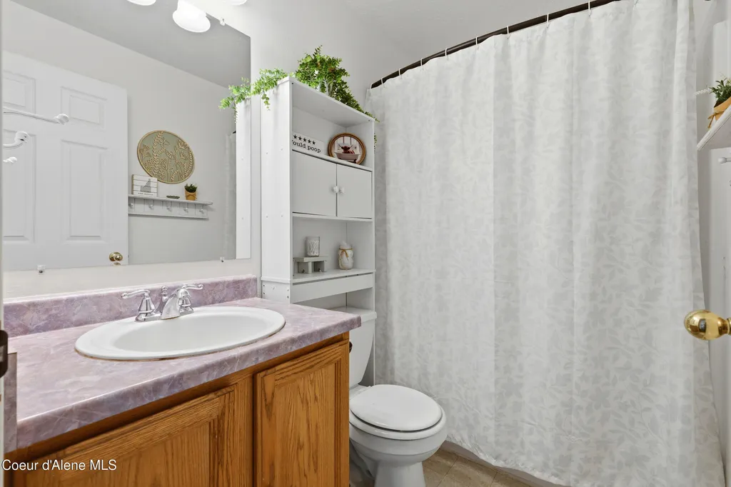 6687 W Kamloops Drive Rathdrum ID 83858