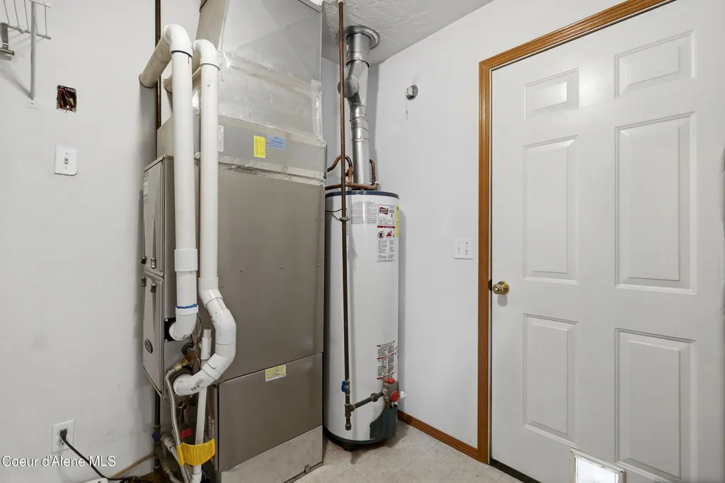 6687 W Kamloops Drive Rathdrum ID 83858