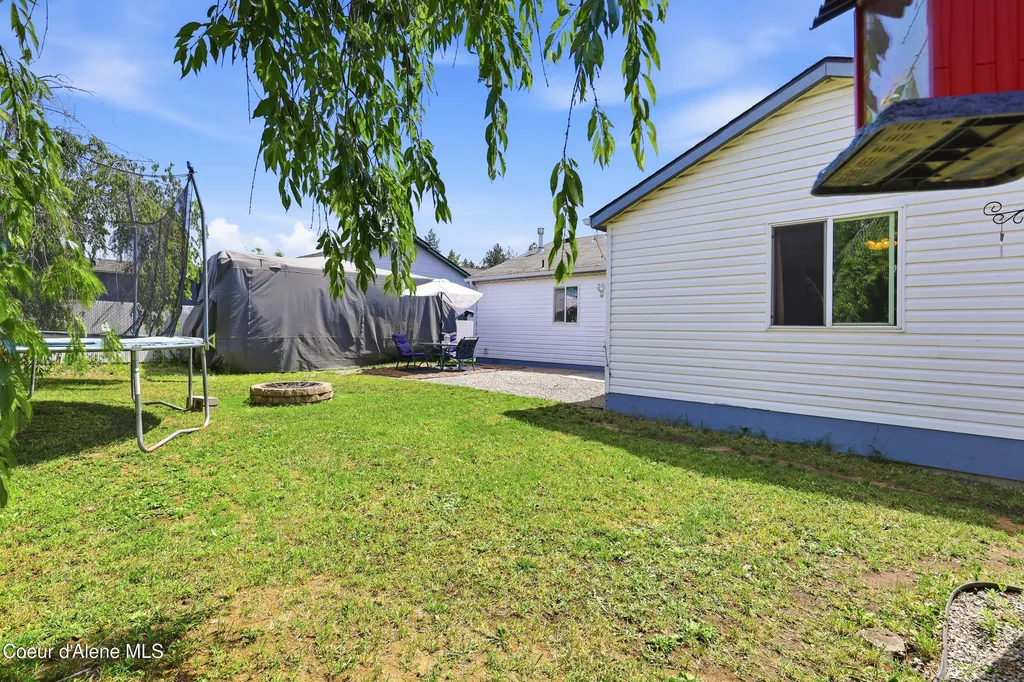 6687 W Kamloops Drive Rathdrum ID 83858