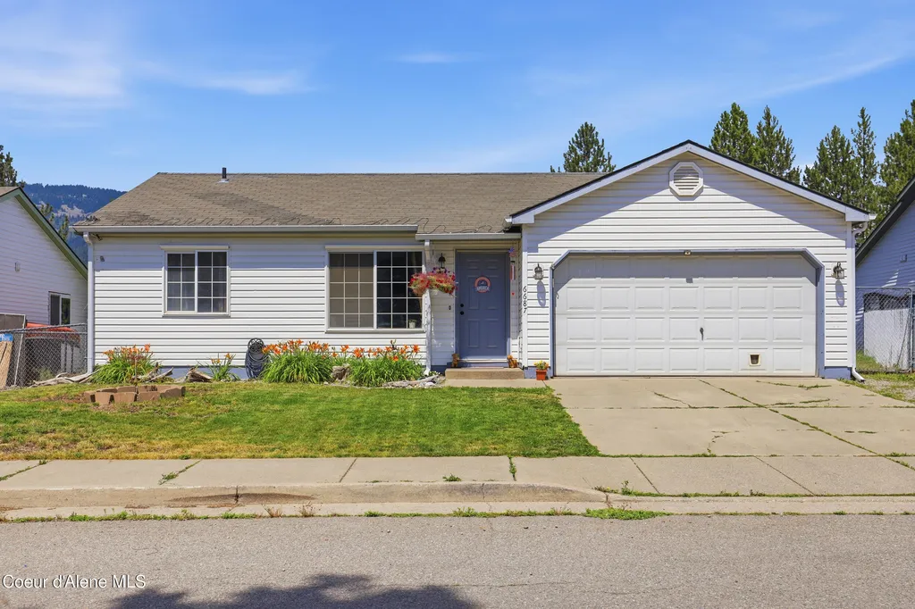 6687 W Kamloops Drive Rathdrum ID 83858