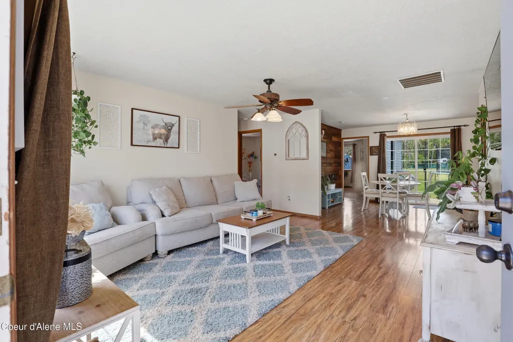 6687 W Kamloops Drive Rathdrum ID 83858