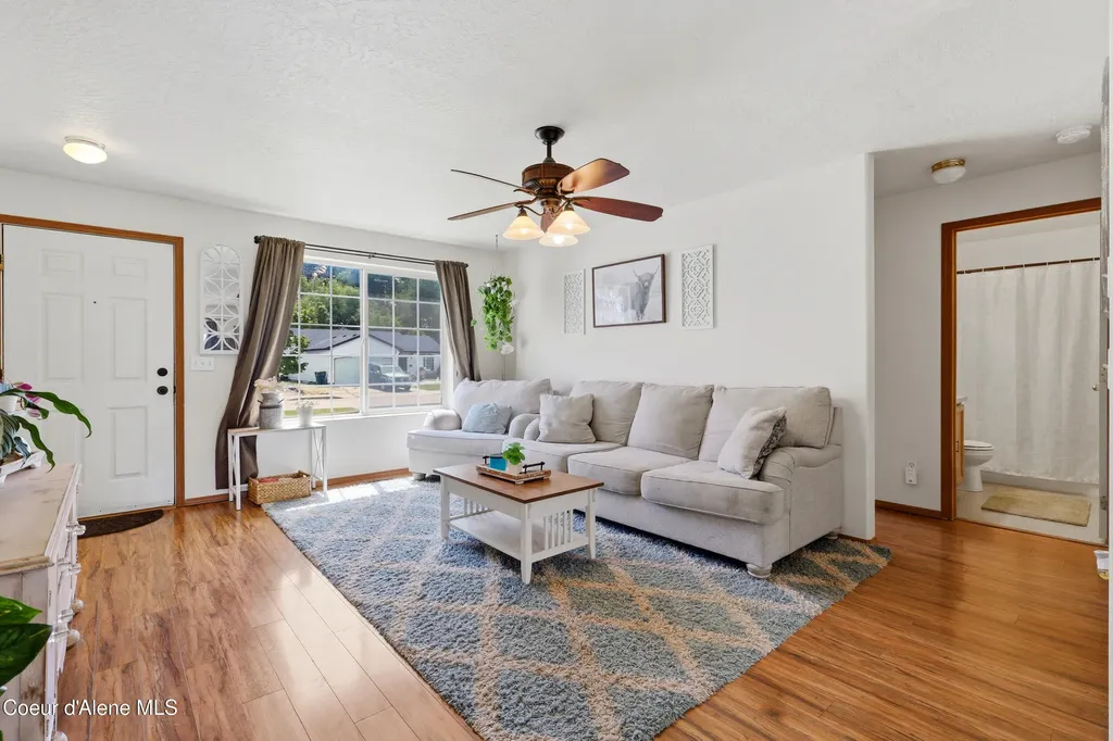 6687 W Kamloops Drive Rathdrum ID 83858