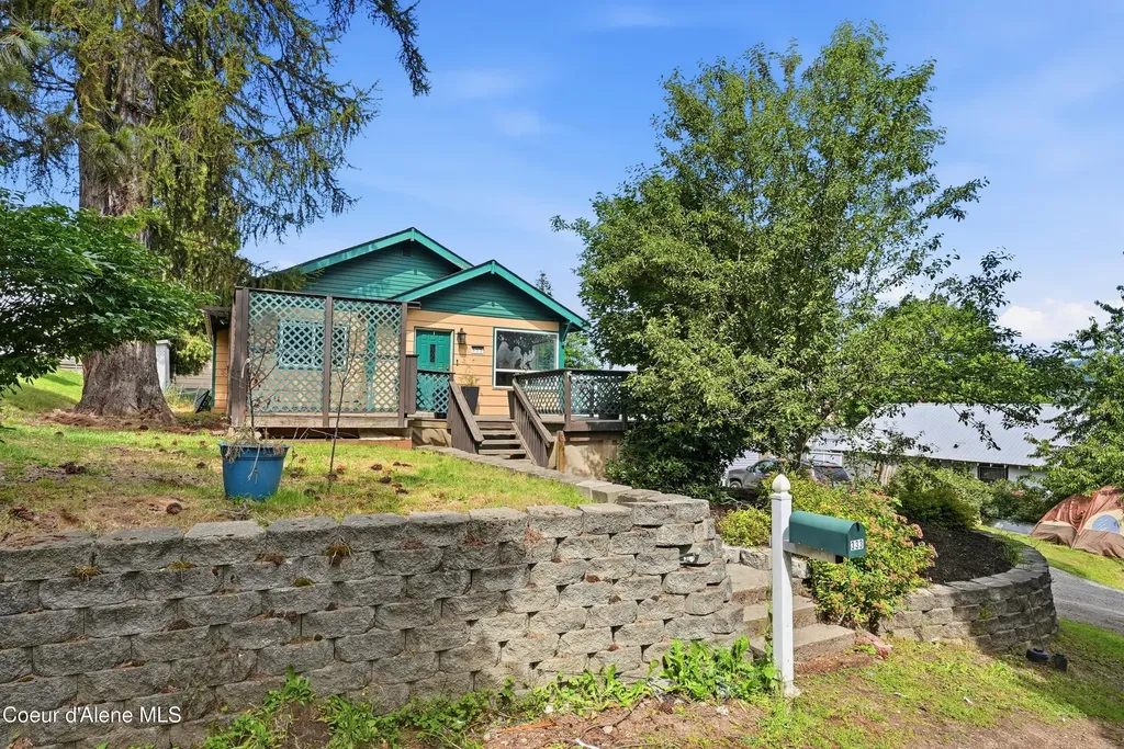 333 S 6th Street St. Maries ID 83861