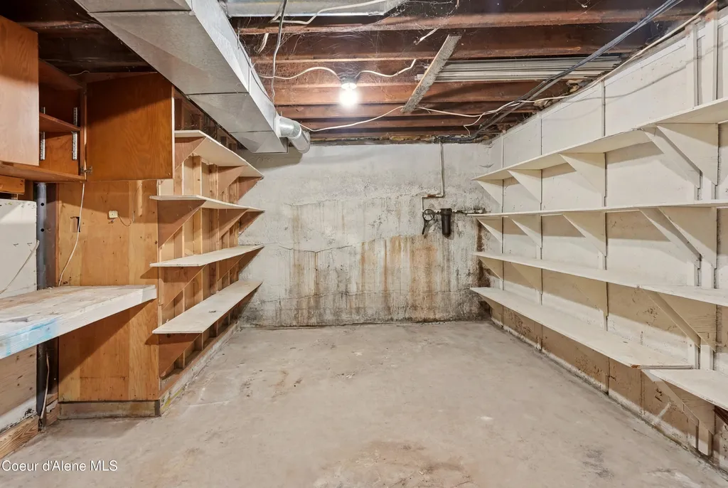 333 S 6th Street St. Maries ID 83861