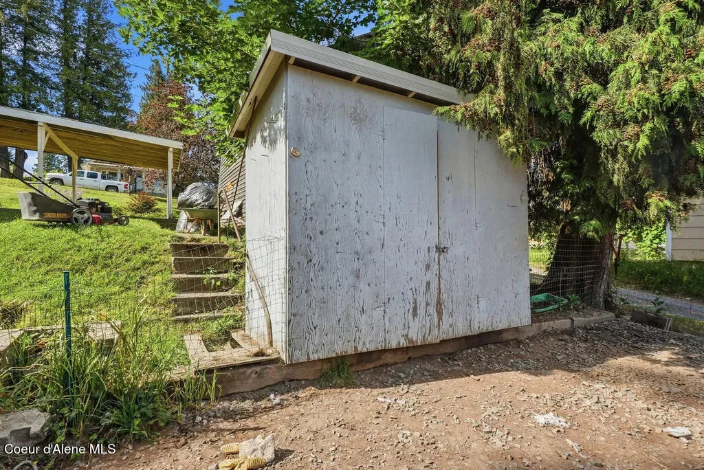 333 S 6th Street St. Maries ID 83861