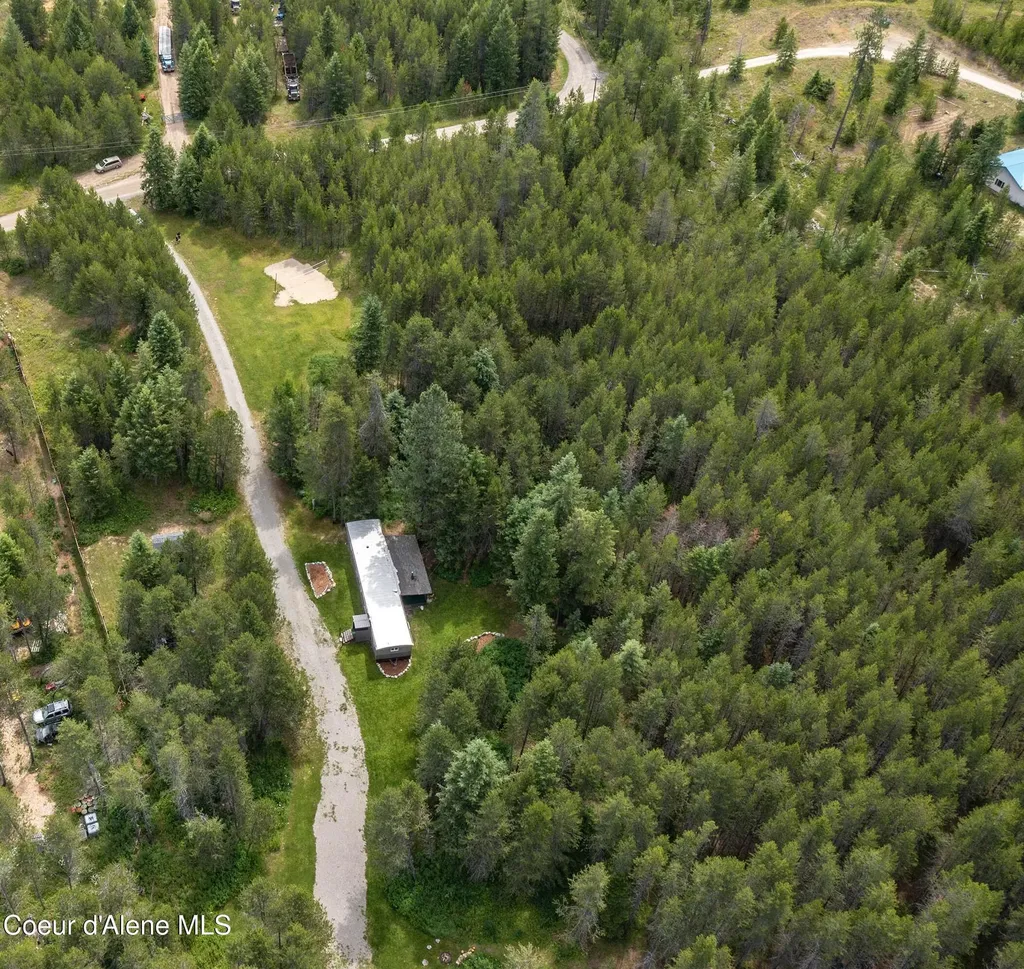 552 Outback Loop Spirit Lake ID 83869