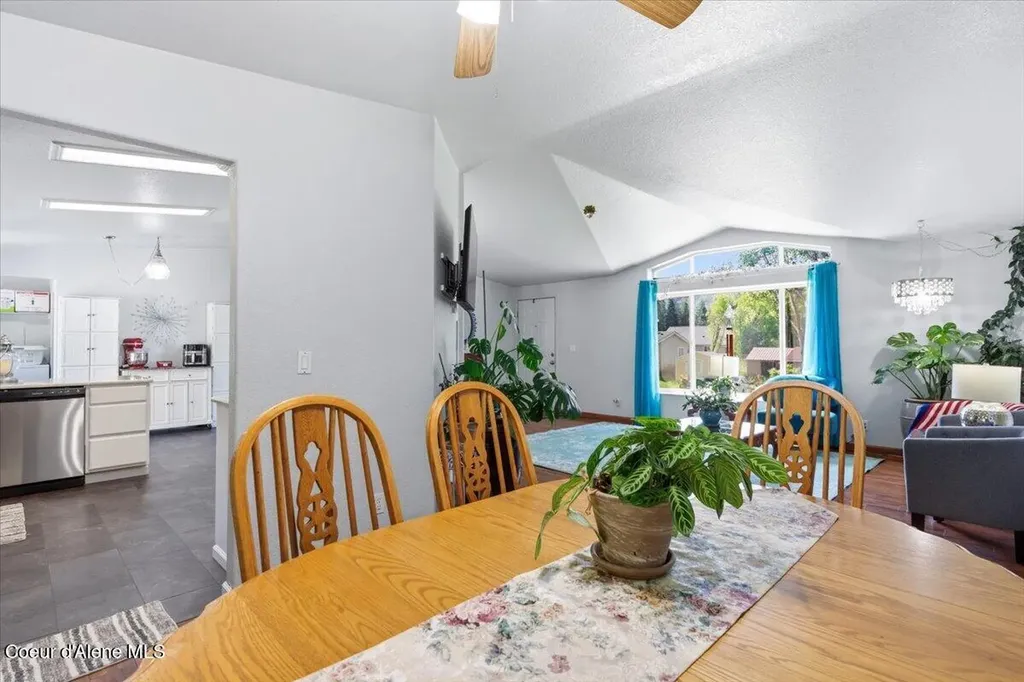 62 Sunny Road St. Maries ID 83861