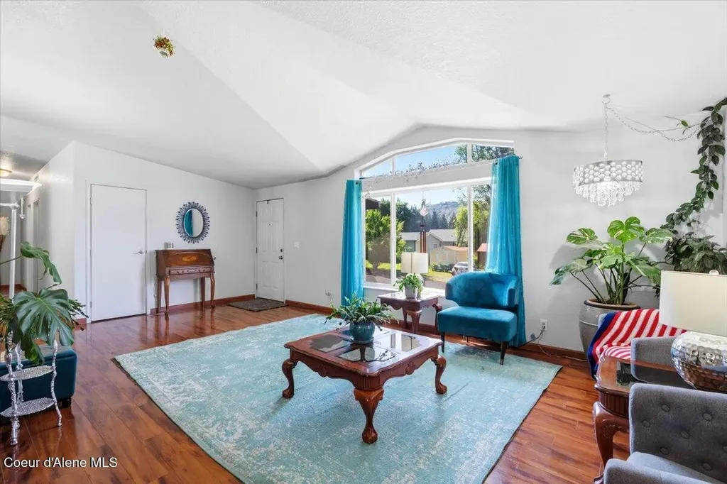 62 Sunny Road St. Maries ID 83861