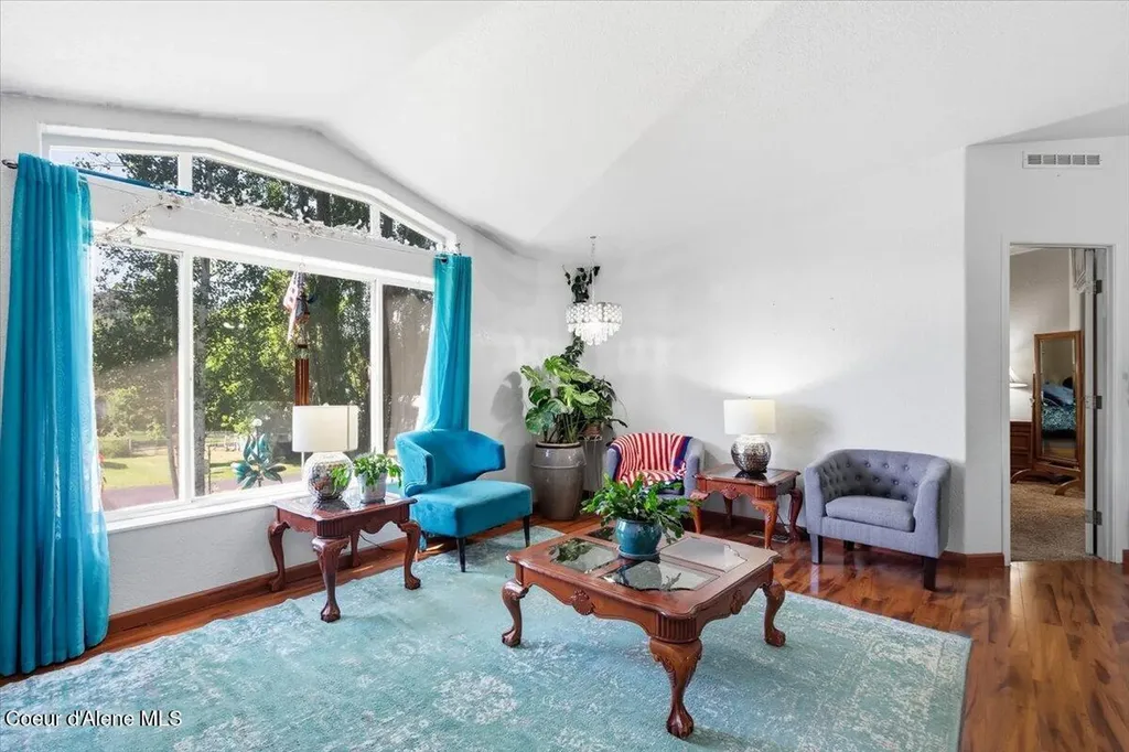 62 Sunny Road St. Maries ID 83861