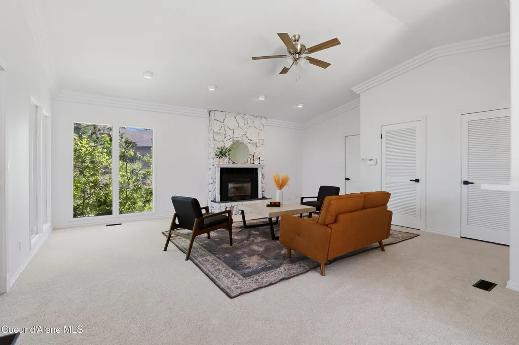 1189 N Glasgow Drive Post Falls ID 83854