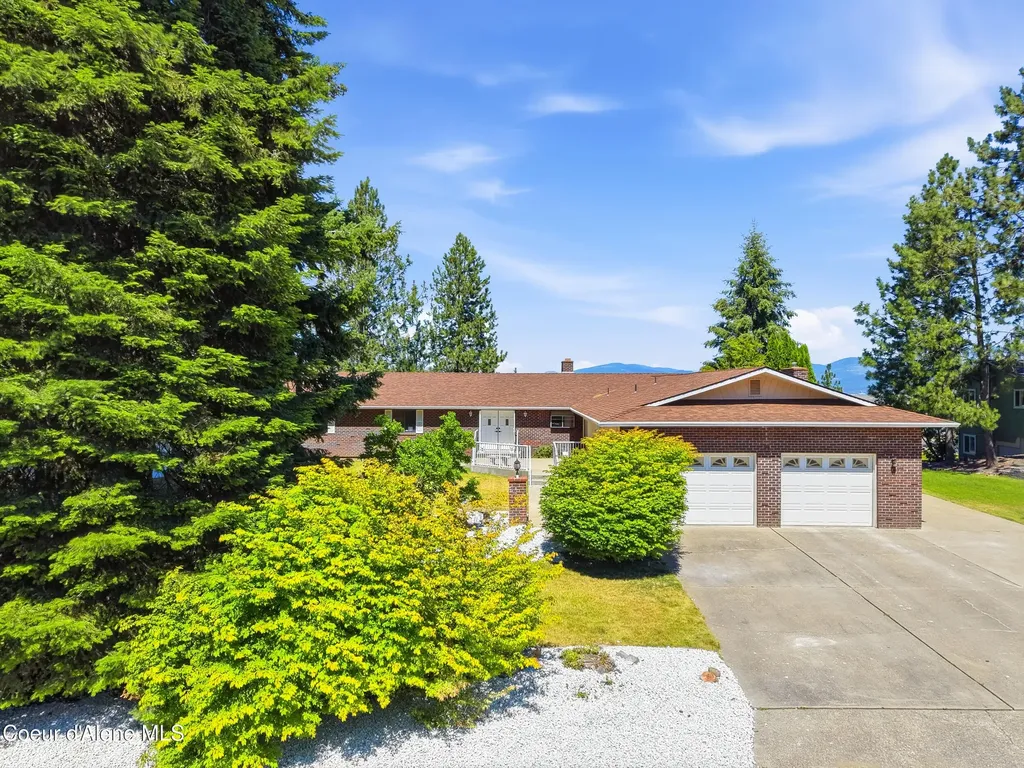 1189 N Glasgow Drive Post Falls ID 83854