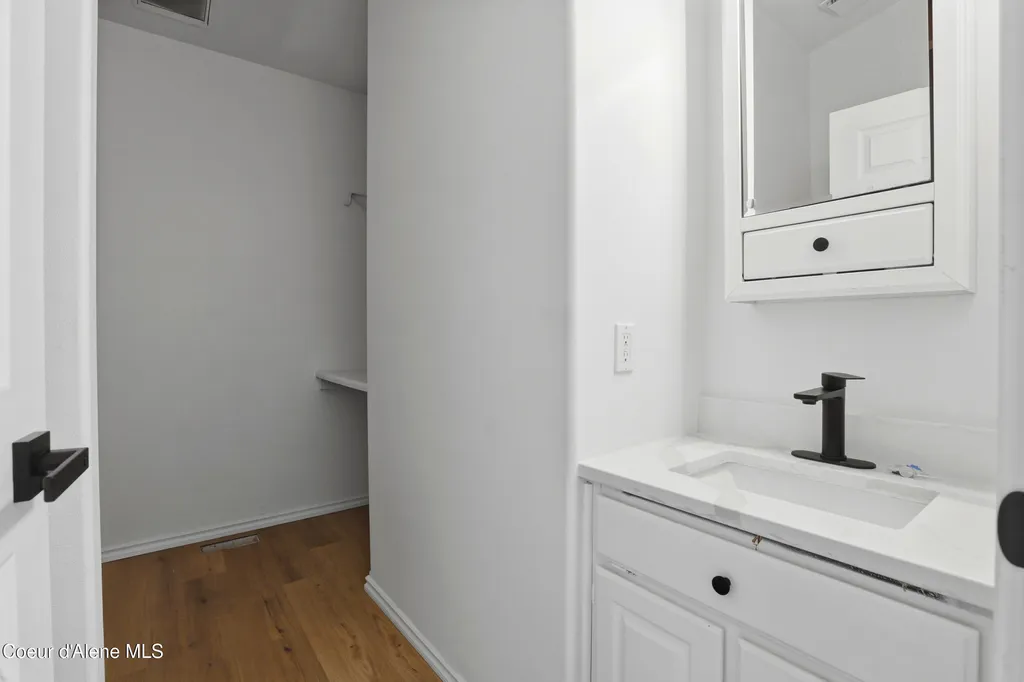 1189 N Glasgow Drive Post Falls ID 83854