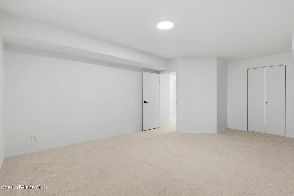 1189 N Glasgow Drive Post Falls ID 83854