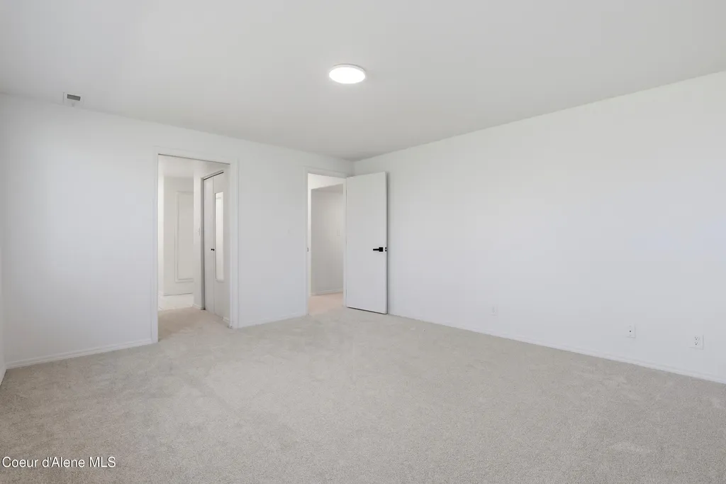 1189 N Glasgow Drive Post Falls ID 83854