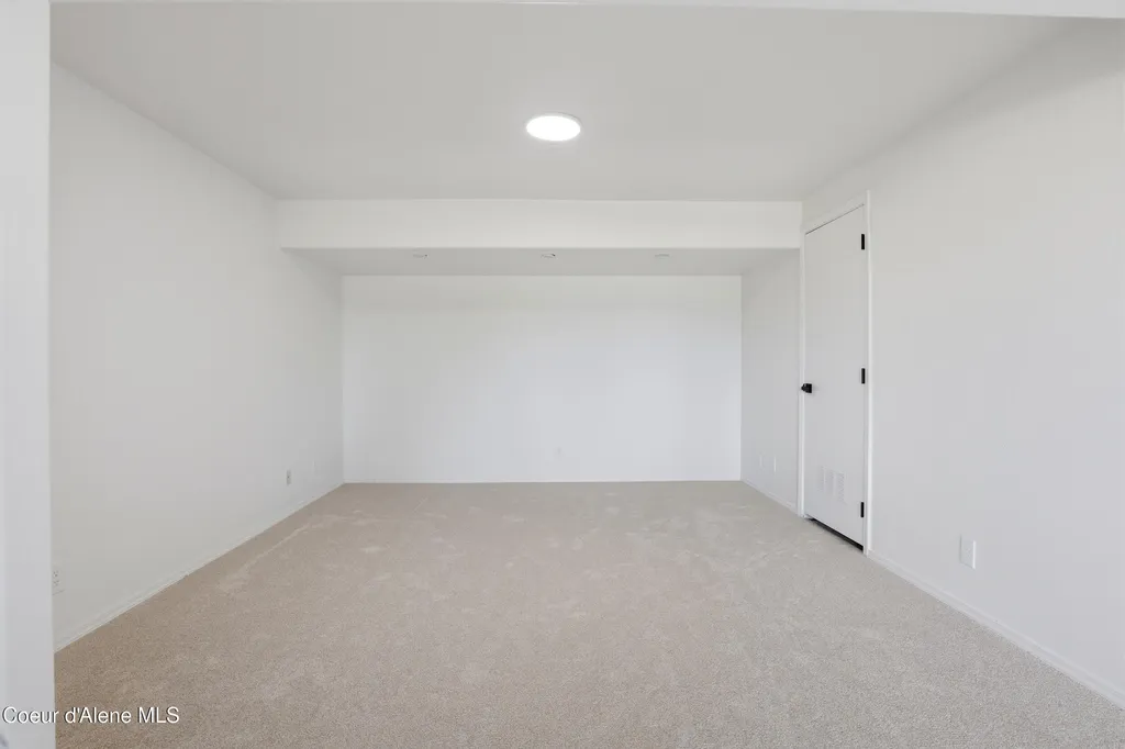 1189 N Glasgow Drive Post Falls ID 83854