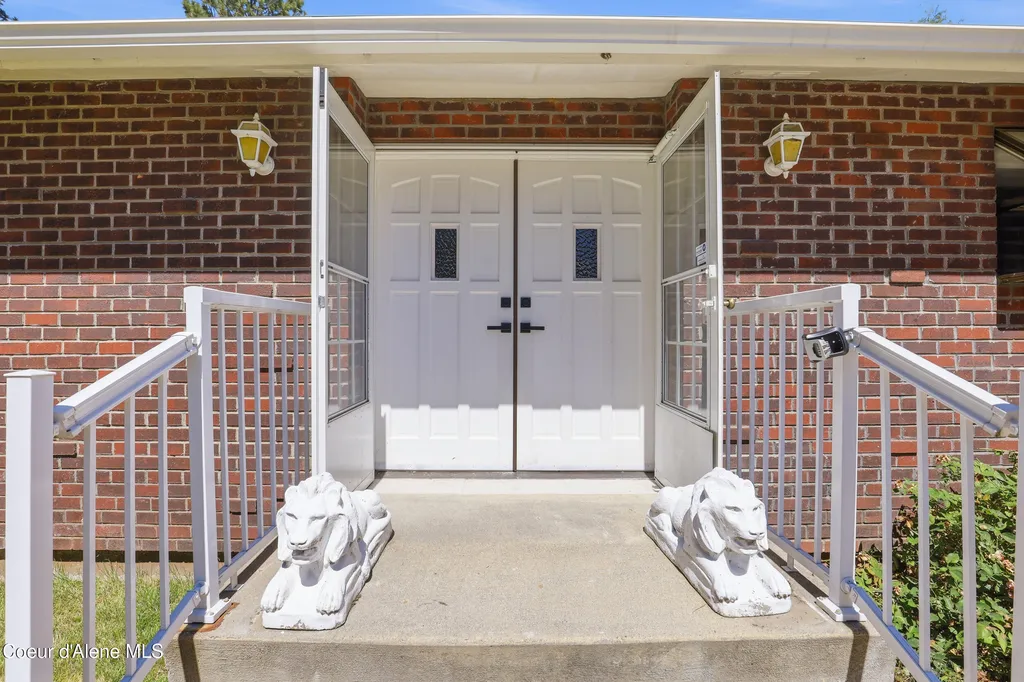1189 N Glasgow Drive Post Falls ID 83854
