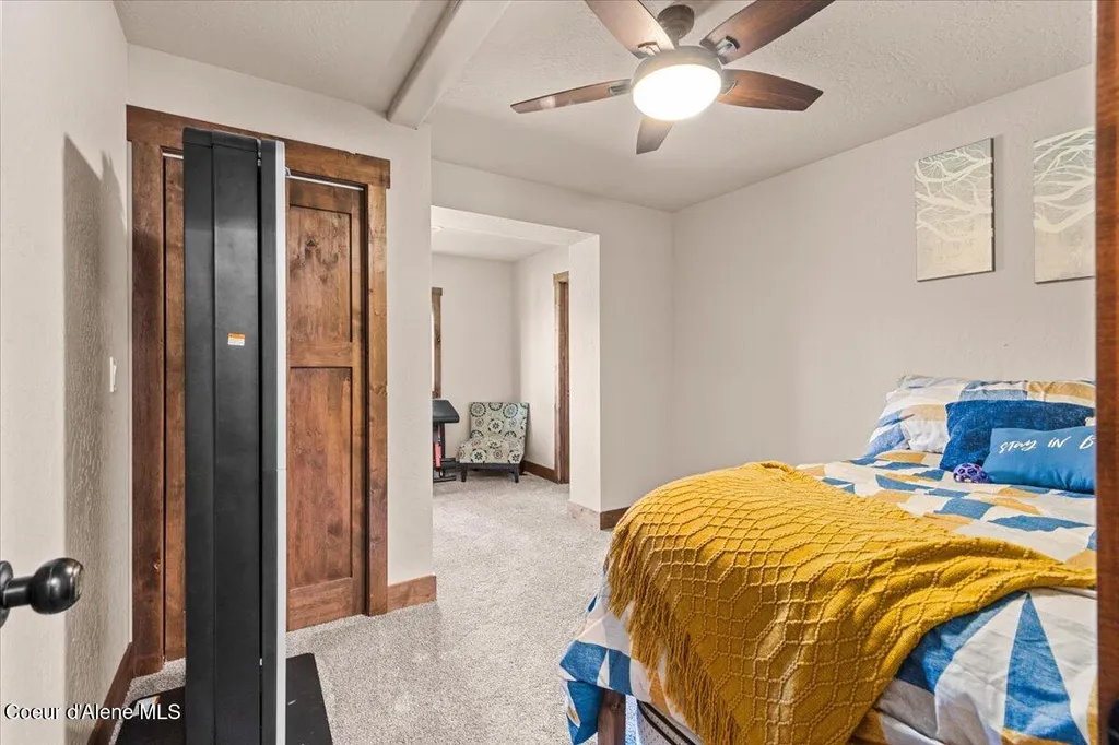 1811 S Veterans Drive Post Falls ID 83854