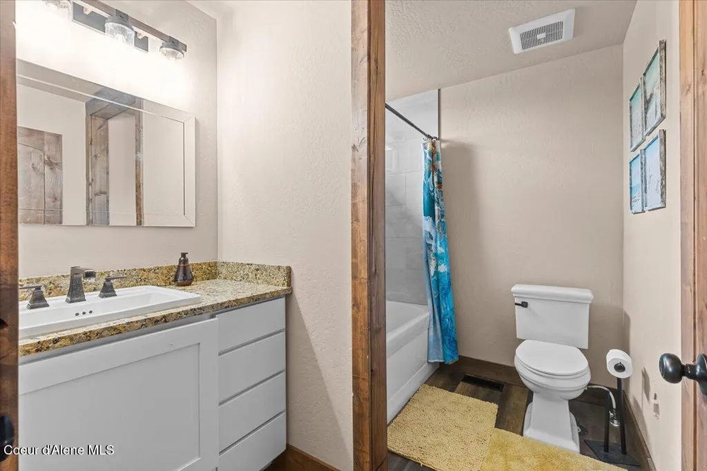 1811 S Veterans Drive Post Falls ID 83854