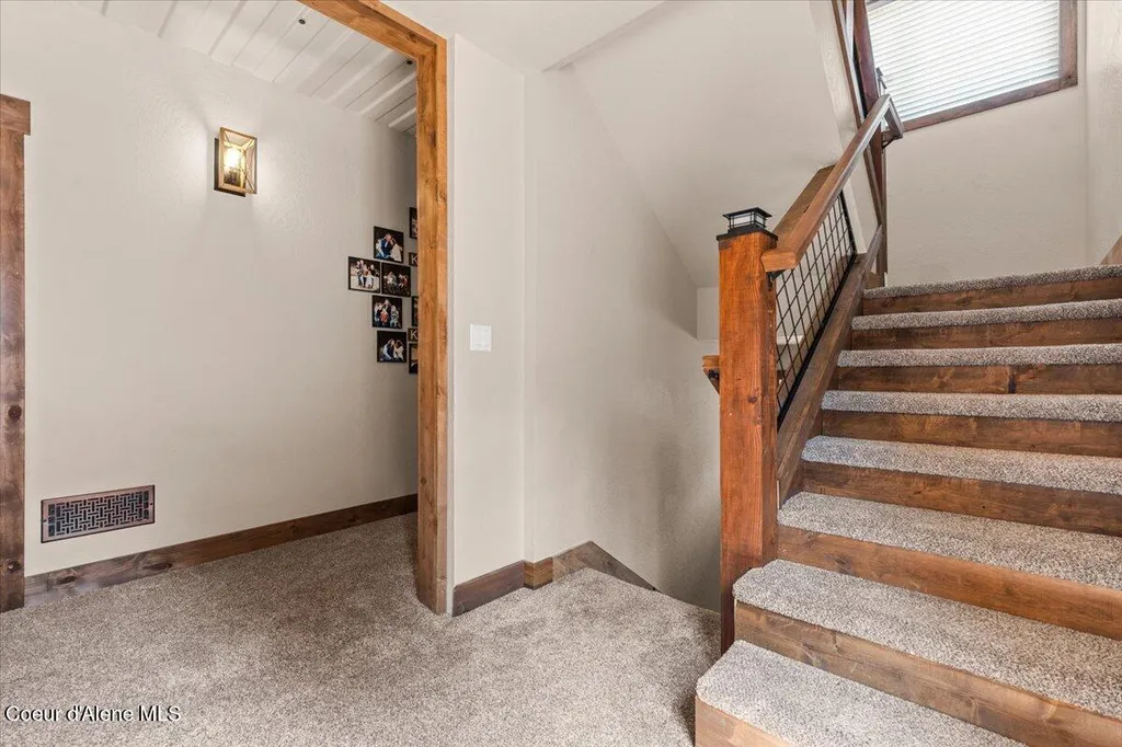 1811 S Veterans Drive Post Falls ID 83854