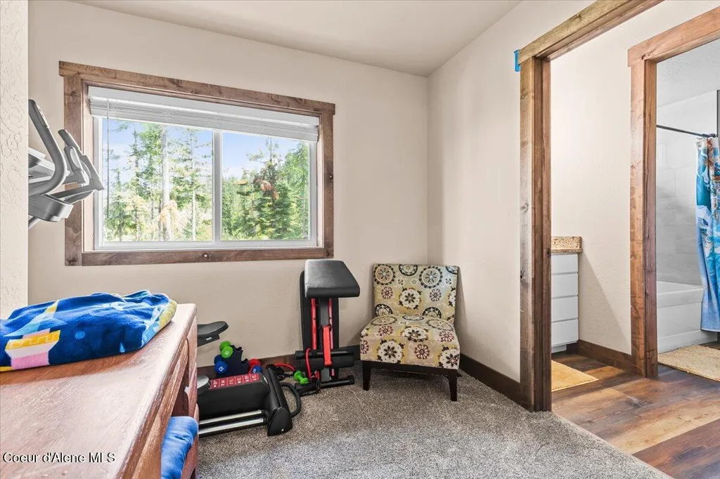 1811 S Veterans Drive Post Falls ID 83854