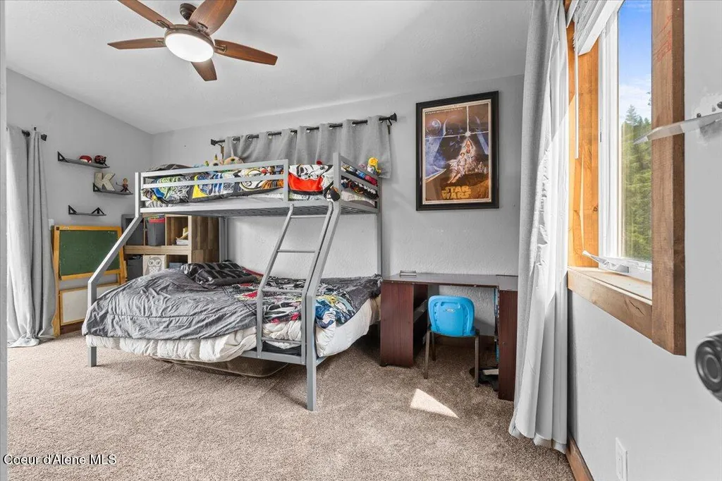 1811 S Veterans Drive Post Falls ID 83854