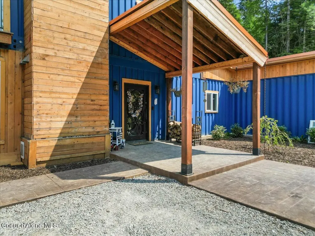 1811 S Veterans Drive Post Falls ID 83854