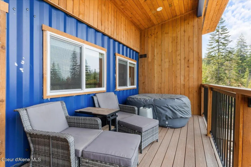 1811 S Veterans Drive Post Falls ID 83854