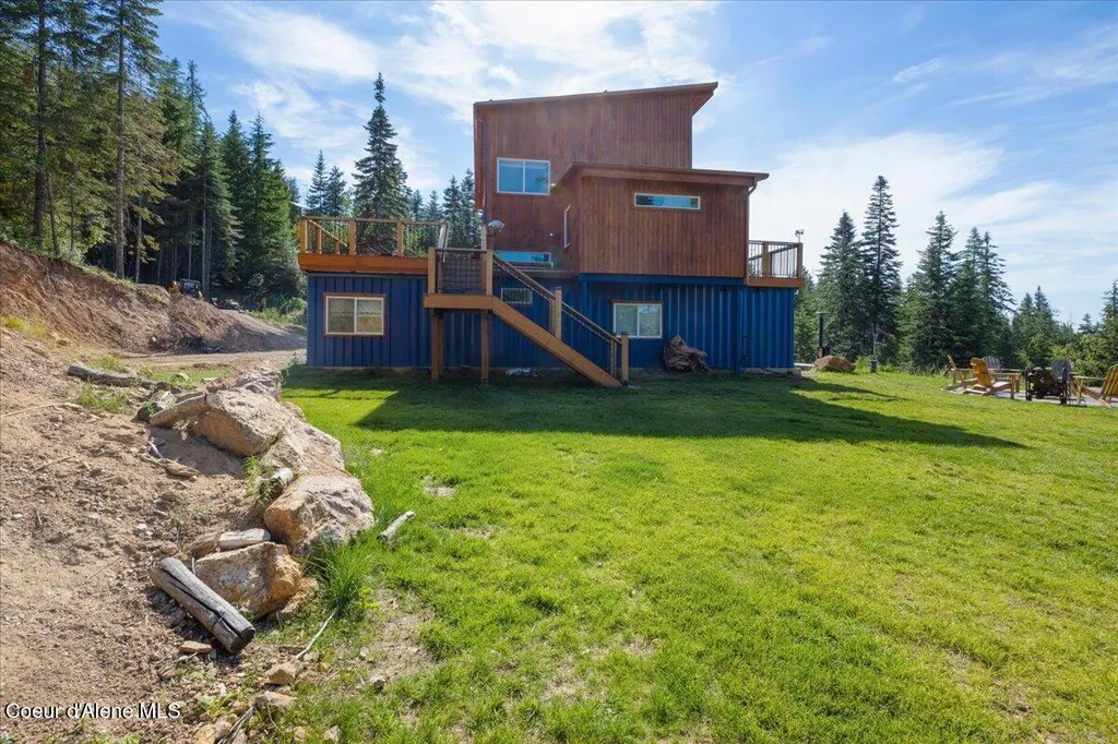 1811 S Veterans Drive Post Falls ID 83854