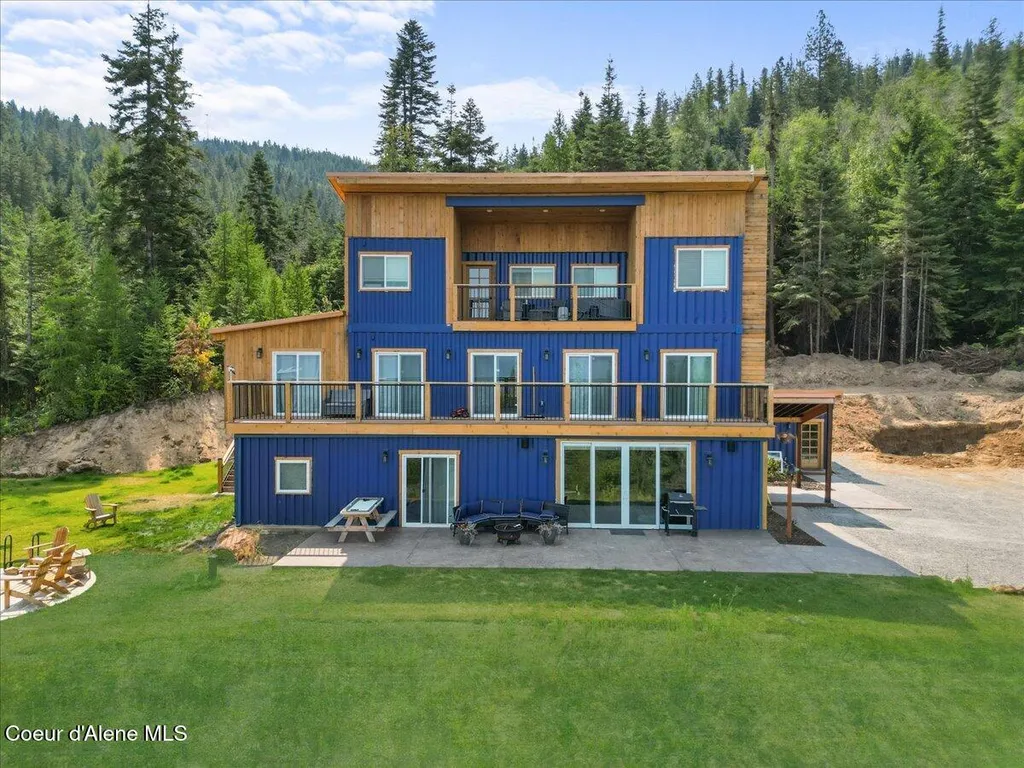 1811 S Veterans Drive Post Falls ID 83854