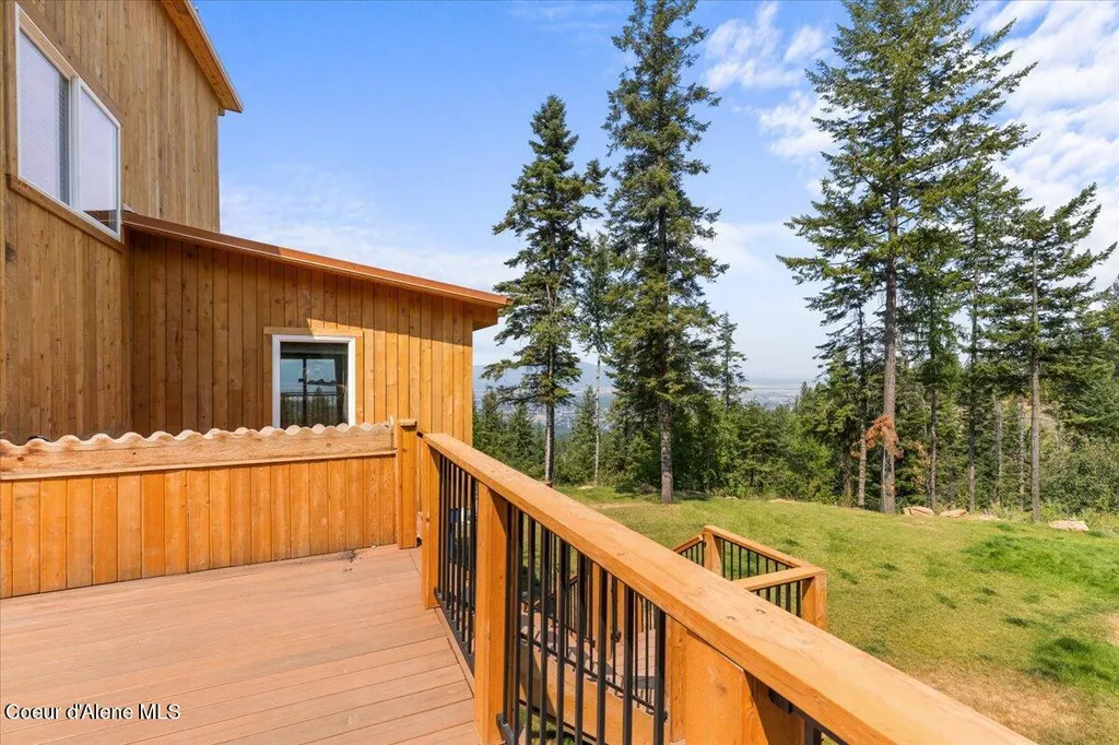 1811 S Veterans Drive Post Falls ID 83854
