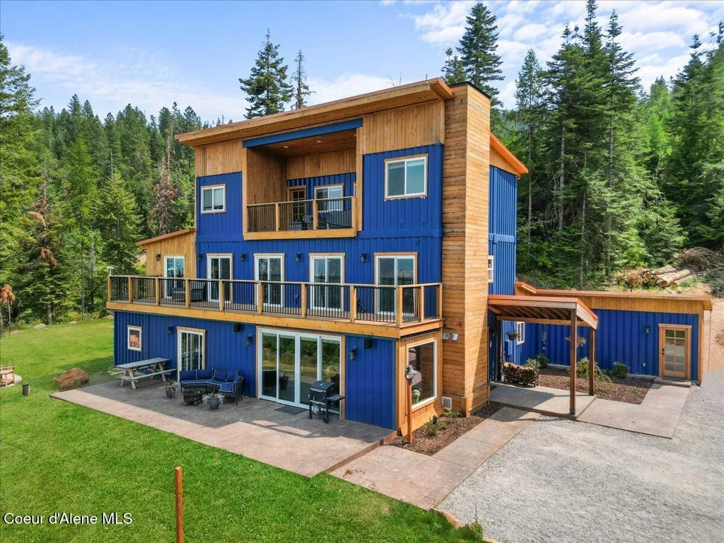 1811 S Veterans Drive Post Falls ID 83854