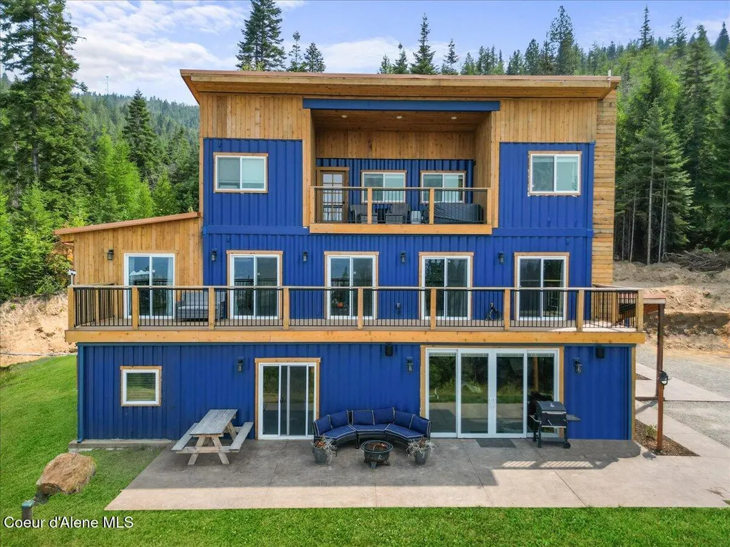 1811 S Veterans Drive Post Falls ID 83854