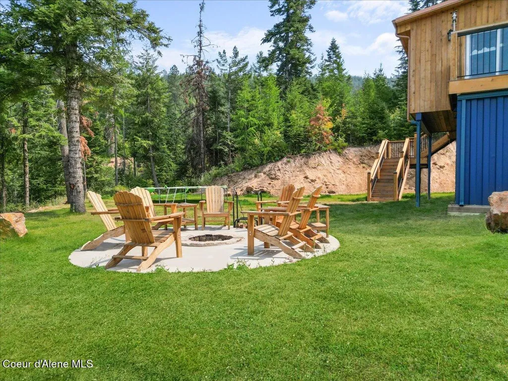 1811 S Veterans Drive Post Falls ID 83854