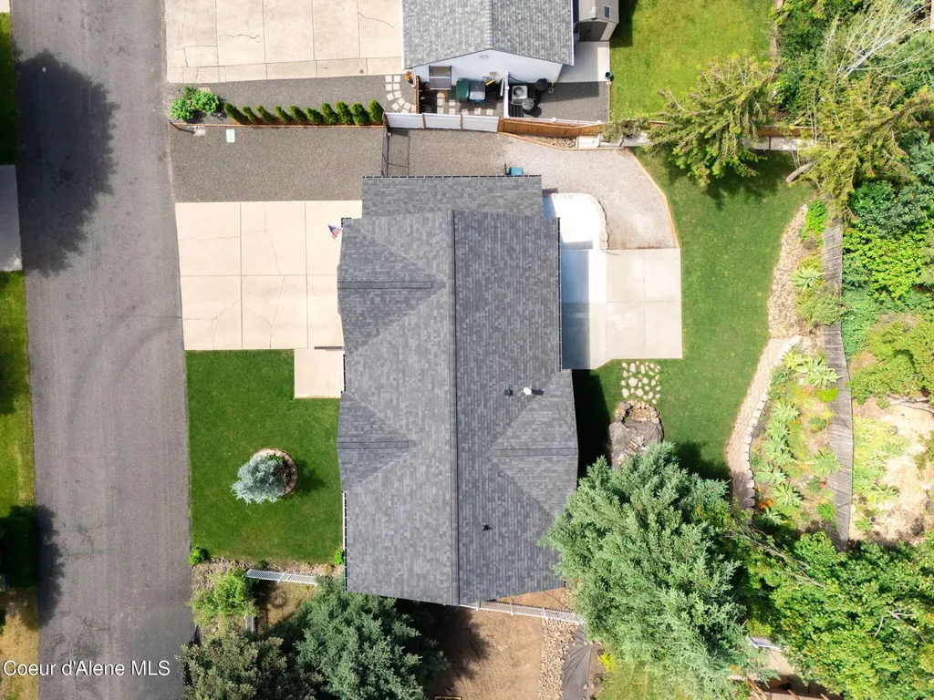 8585 N Audubon Drive Hayden ID 83835