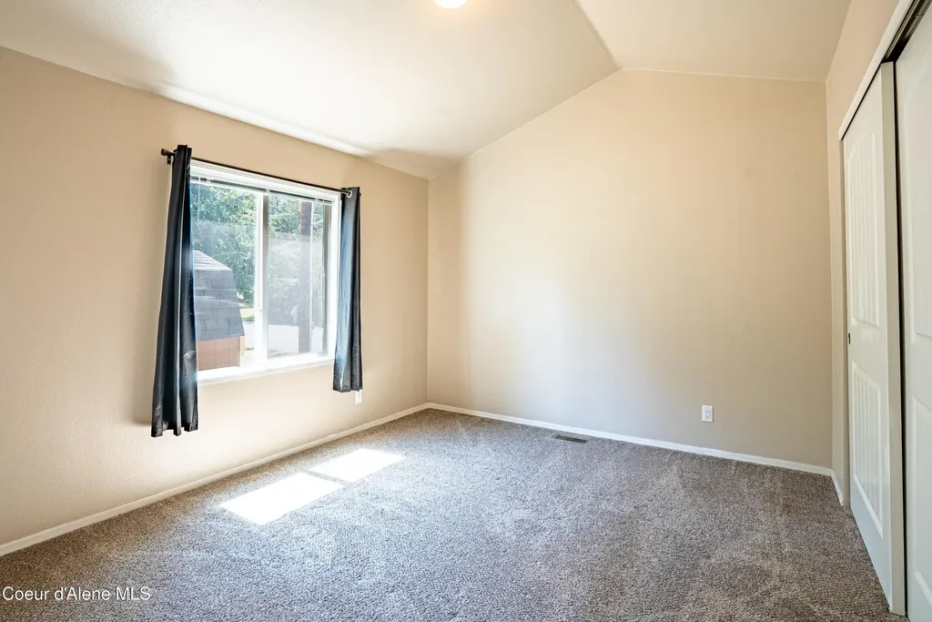 11776 N Hauser Lake Road Hauser ID 83854