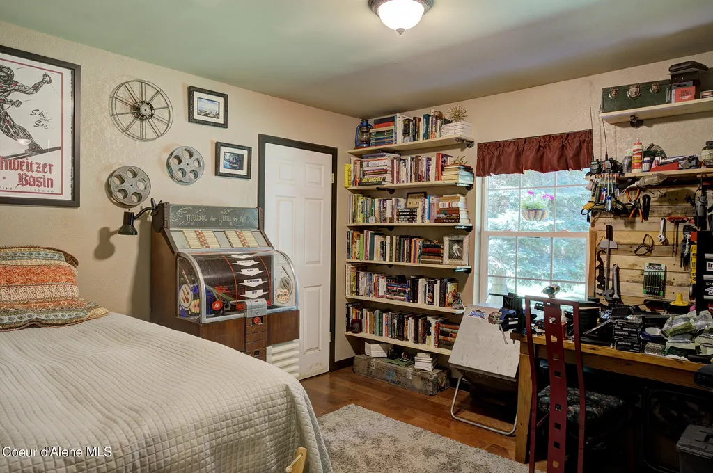 106 Hidden Forest Way Sandpoint ID 83864