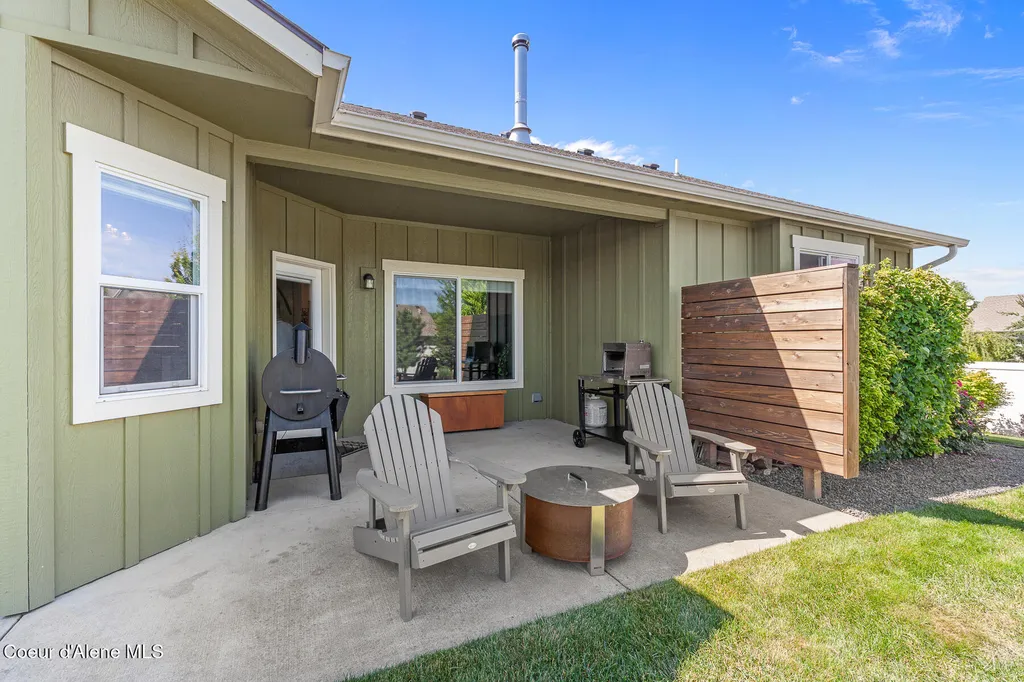 6155 W Majestic Avenue Rathdrum ID 83858