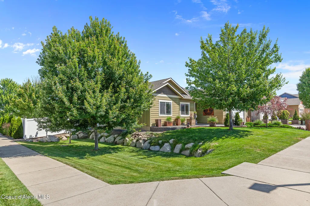 6155 W Majestic Avenue Rathdrum ID 83858