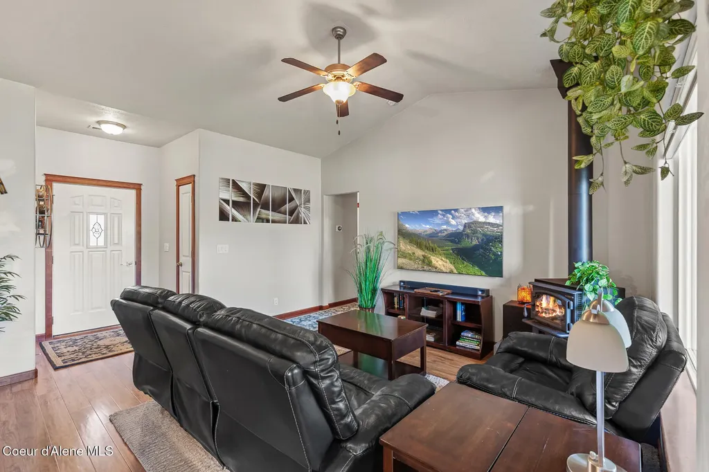 6155 W Majestic Avenue Rathdrum ID 83858