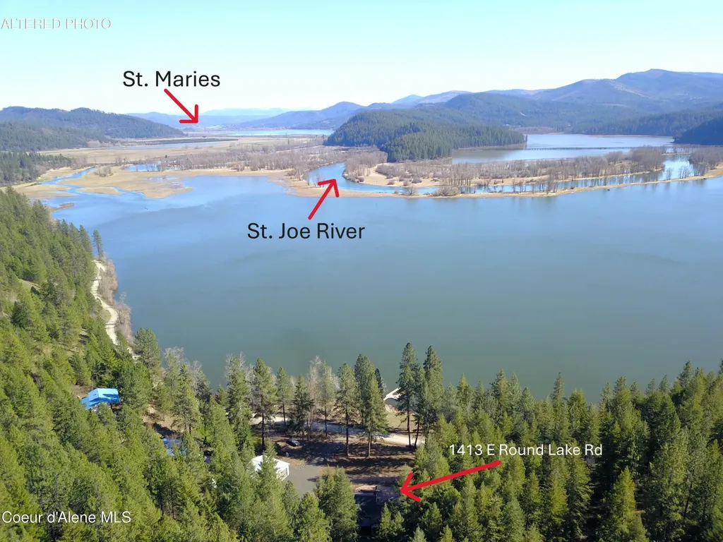 1413 E Round Lake Road St. Maries ID 83861