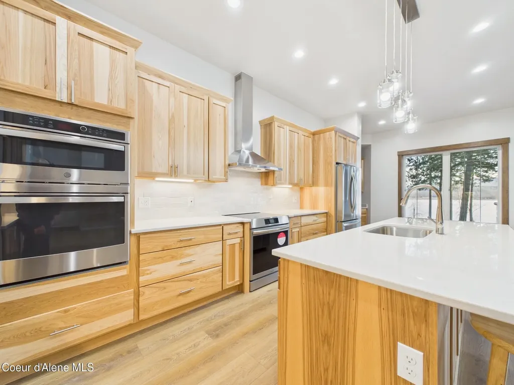 1413 E Round Lake Road St. Maries ID 83861