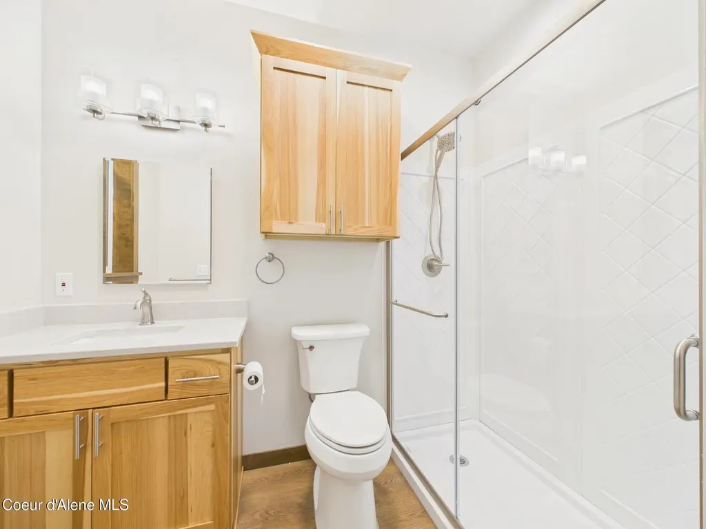 1413 E Round Lake Road St. Maries ID 83861