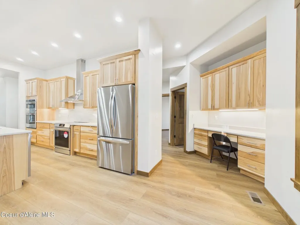 1413 E Round Lake Road St. Maries ID 83861
