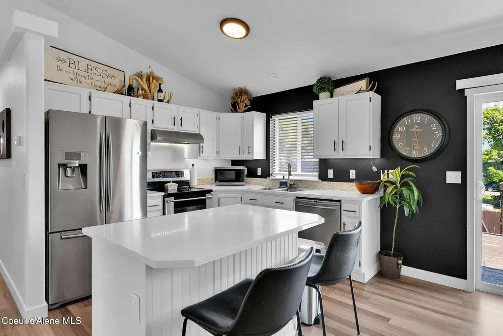 1150 N Townsend Loop Post Falls ID 83854