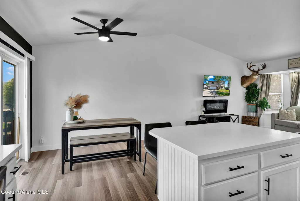 1150 N Townsend Loop Post Falls ID 83854