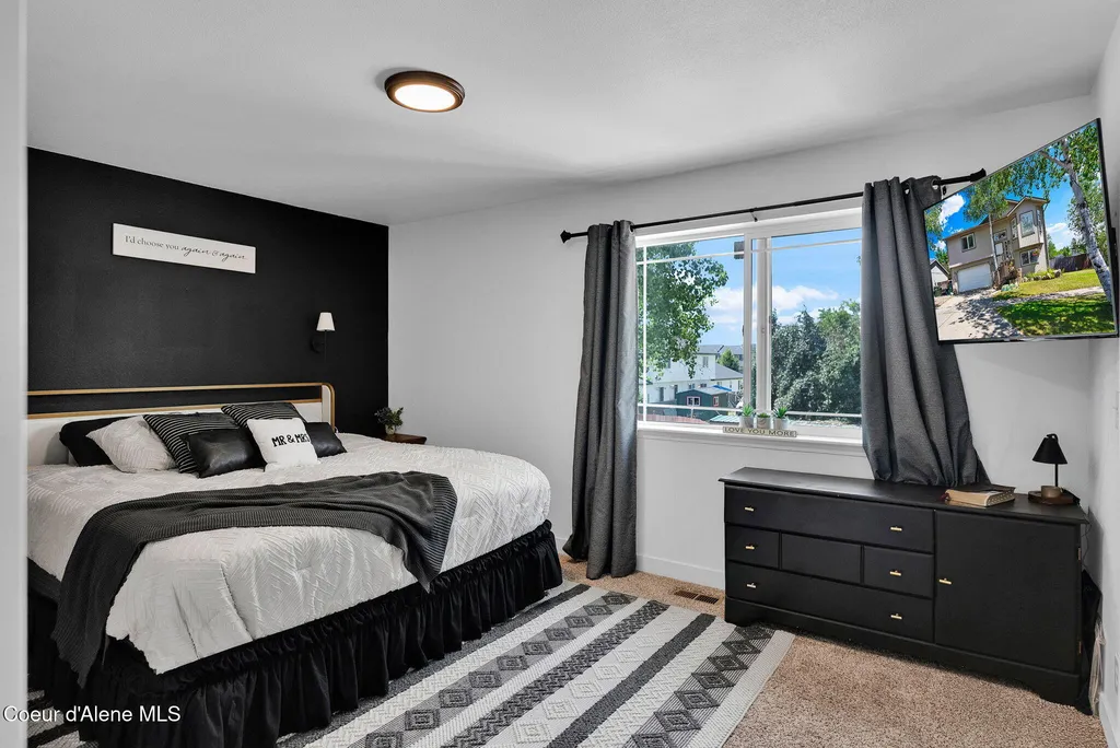 1150 N Townsend Loop Post Falls ID 83854
