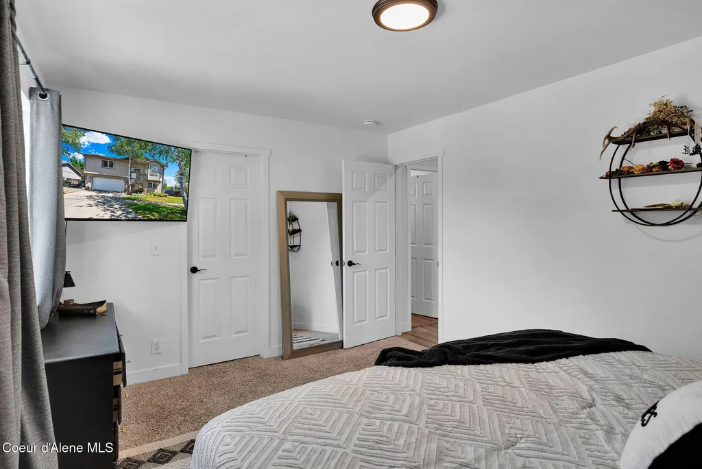 1150 N Townsend Loop Post Falls ID 83854